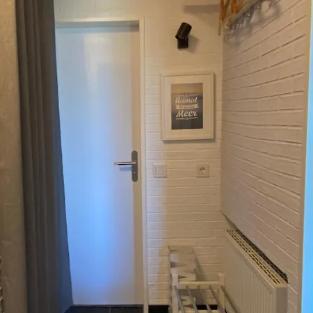 Holiday home Freistehendes In Tossens Mit Terrasse